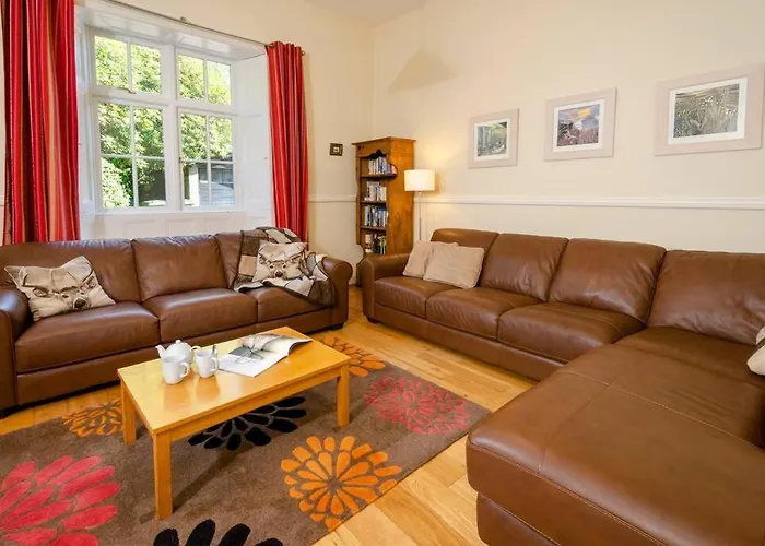 The Parsonage, Дом отдыха